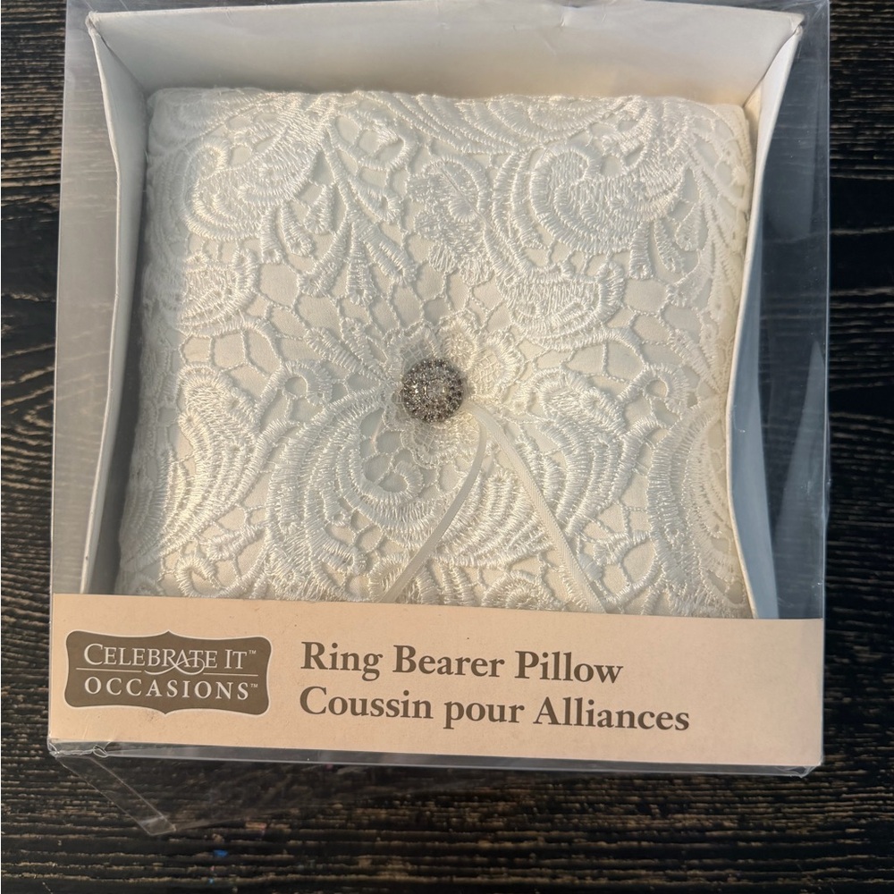 Celebrate It Occasions White Lace Ring Bearer Pillow